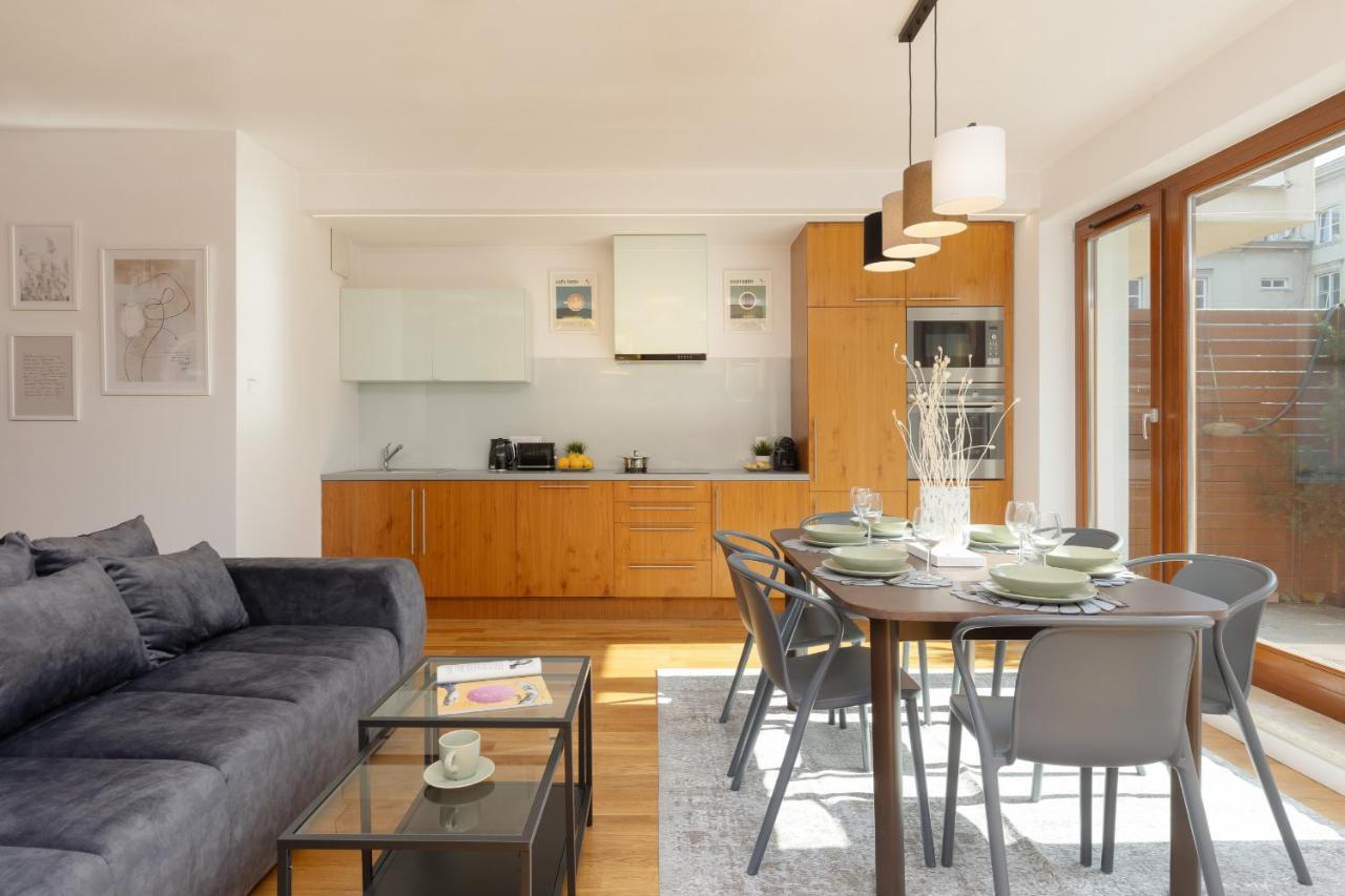Old Mokotow Spacious Two-Bedroom Apartment By Noclegi Renters Warschau Exterior foto