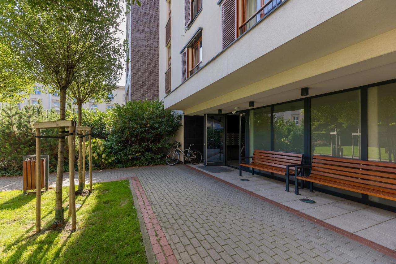 Old Mokotow Spacious Two-Bedroom Apartment By Noclegi Renters Warschau Exterior foto
